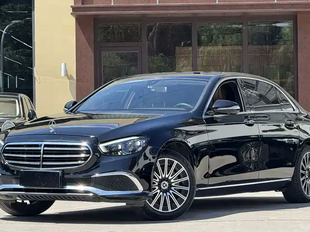Mercedes-Benz Mercedes-Benz E-Class