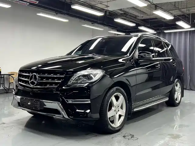 Mercedes-Benz Mercedes-Benz M-Class 2014