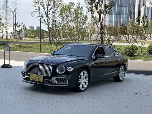 Bentley Flying Spur 2015