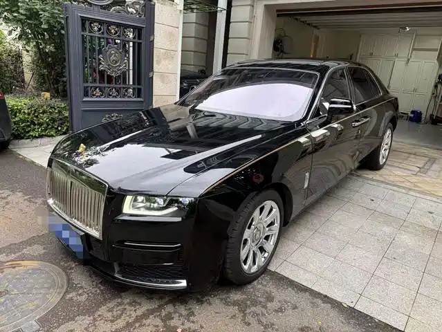 Rolls-Royce Ghost 2024