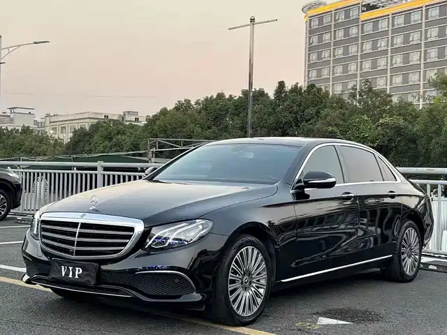 Mercedes-Benz Mercedes-Benz E-Class 2019