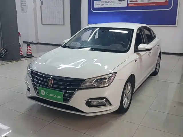 Roewe Roewe i5 2020