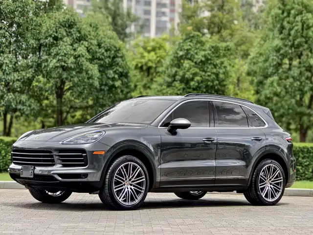 Porsche Cayenne 2023