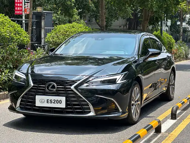 Lexus Lexus ES