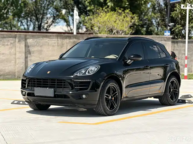 Porsche Macan 2015