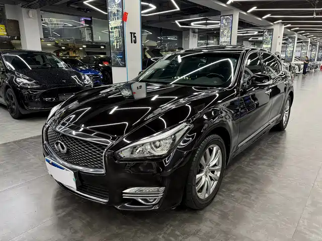 Infiniti Infiniti Q70 2017