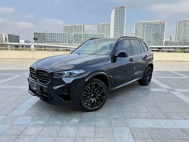 BMW BMW X5 M 2023