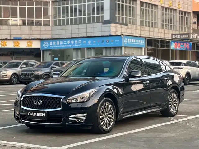 Infiniti Infiniti Q70 2016