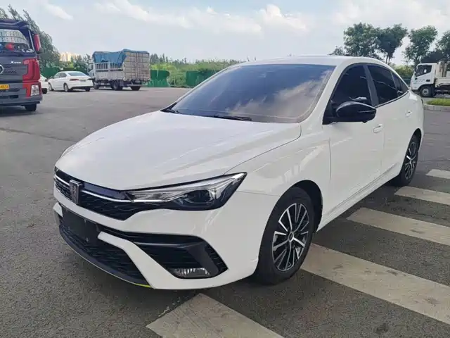 Roewe Roewe i5 2023