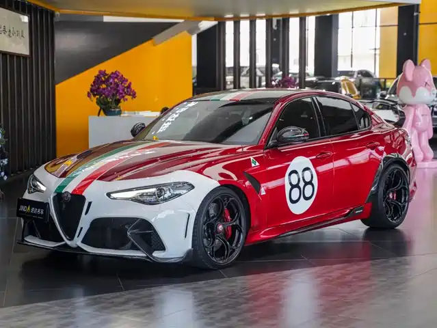 Alfa Romeo Giulia 2023