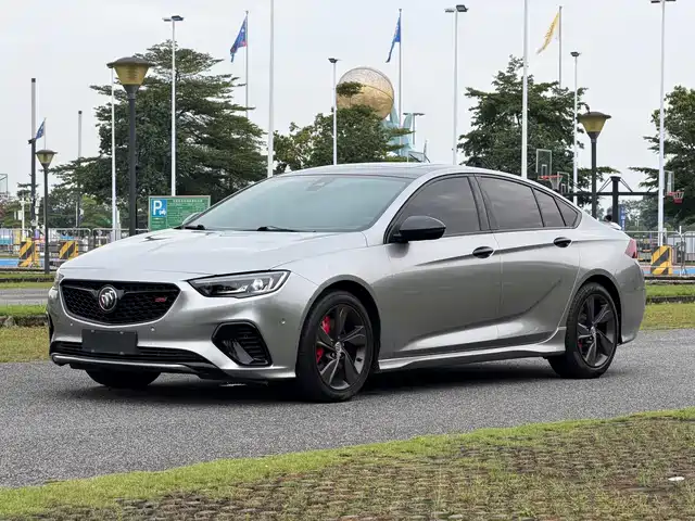 Buick Regal 2018