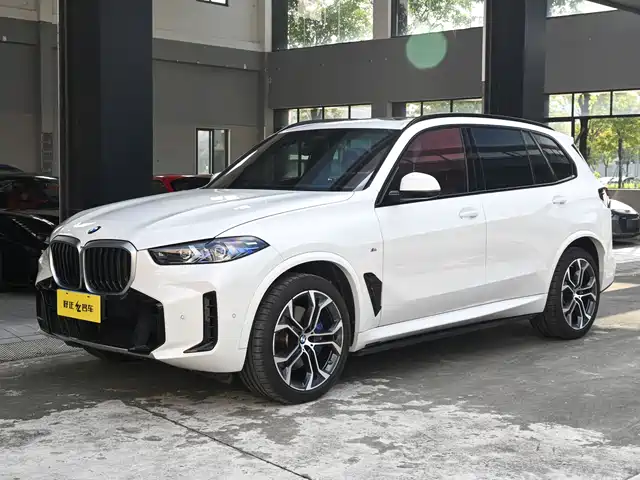 BMW BMW X5 2024