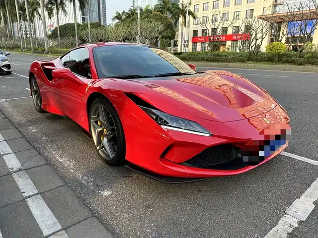 Ferrari Ferrari F8 2021