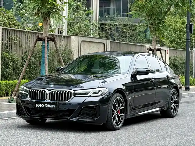 BMW BMW 5 Series (Import) 2023
