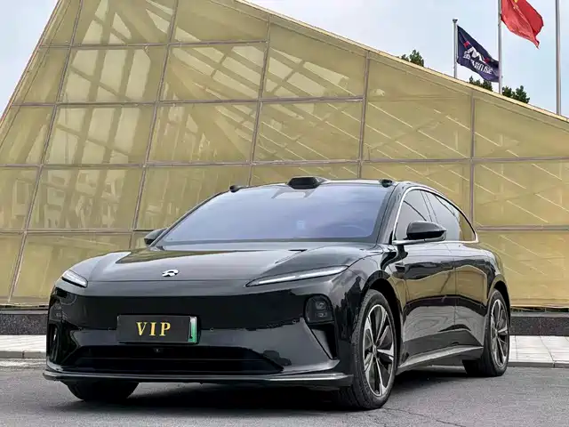 NIO NIO ET5T 2024