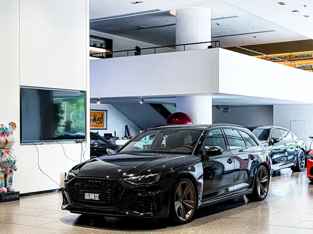 Audi Audi RS 4 2024