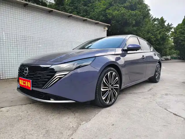Nissan Teana 2025