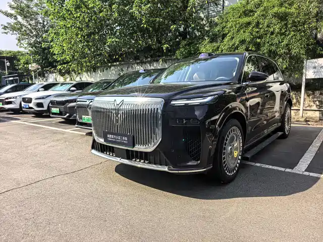Voyah Auto VOYAH Taisan 2025