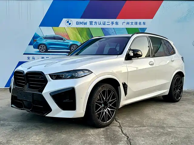 BMW BMW X5 M 2025