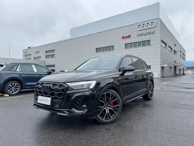 Audi Audi Q7