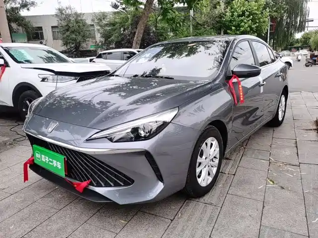 Roewe Roewe i5 2025