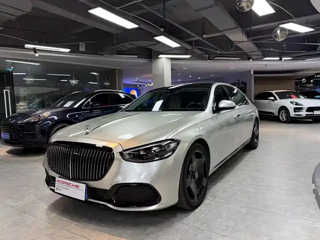 Mercedes-Benz Maybach S-Class 2024