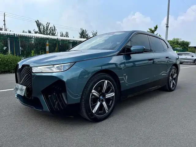 BMW BMW iX 2024