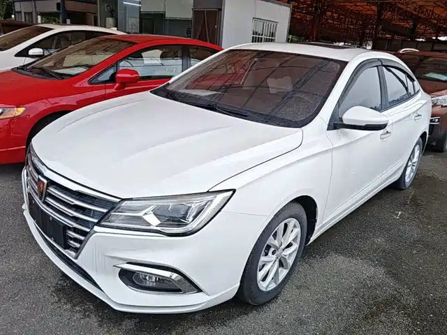 Roewe Roewe i5 2021
