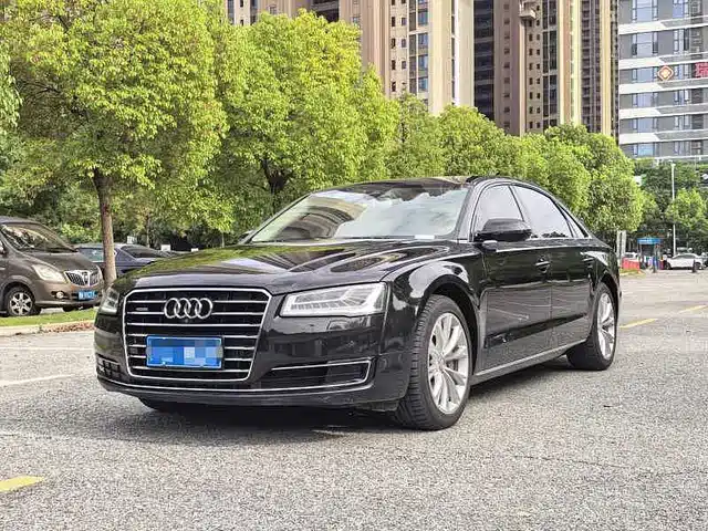 Audi Audi A8 2017
