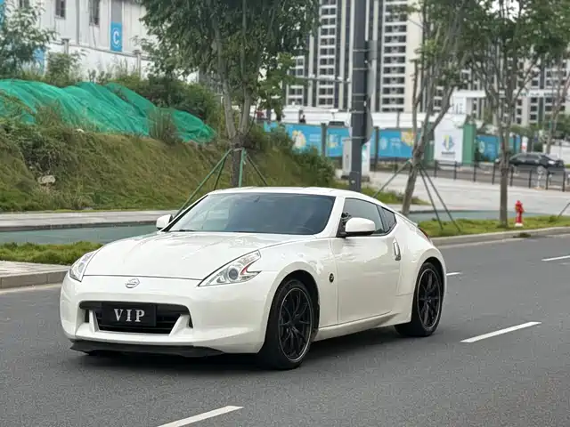 Nissan Nissan 370Z