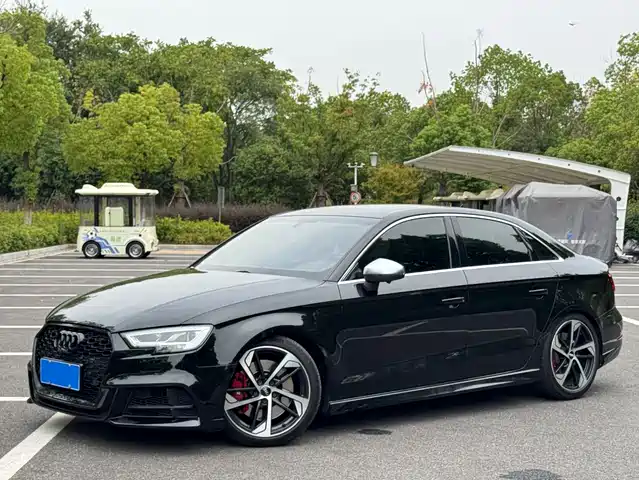 Audi Audi S3 2019
