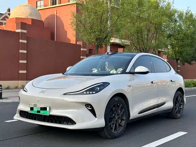 IM Motors IM LS6