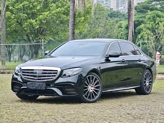 Mercedes-Benz Mercedes-Benz E-Class