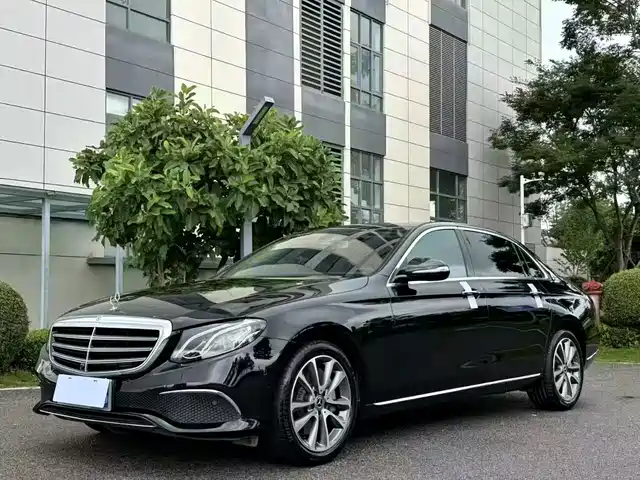 Mercedes-Benz Mercedes-Benz E-Class 2018