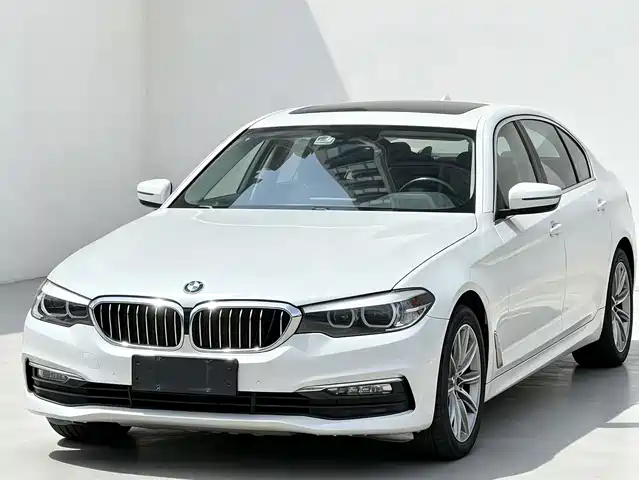 BMW BMW 5 Series 2017