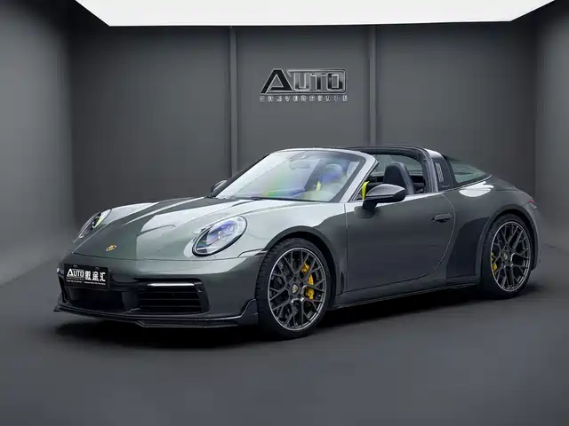 Porsche Porsche 911 2021