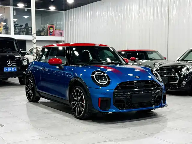 MINI MINI JCW 2025