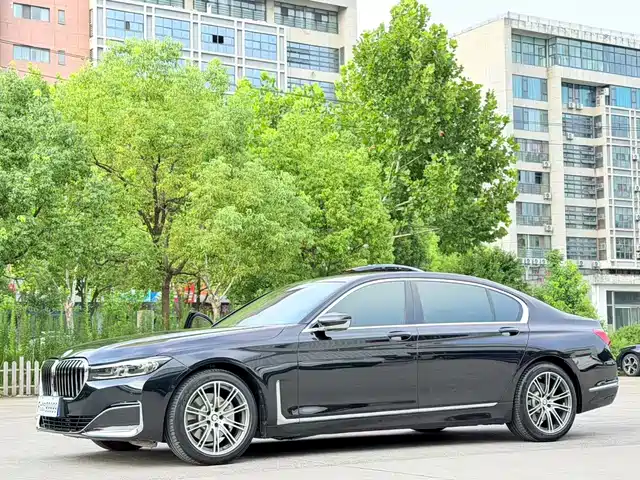 BMW BMW 7 Series 2020