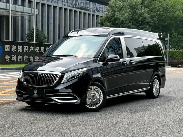 Mercedes-Benz Mercedes-Benz V-Class 2021