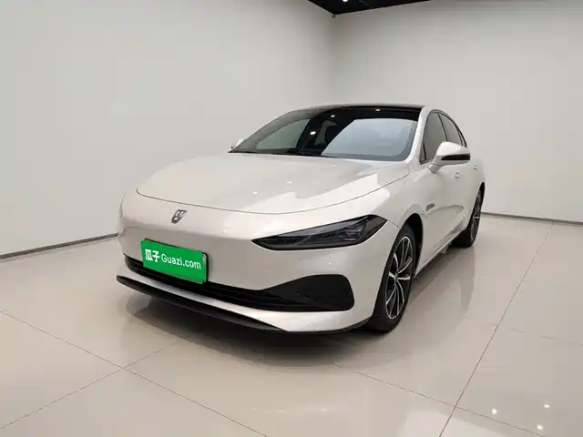 Roewe Roewe D7 2025