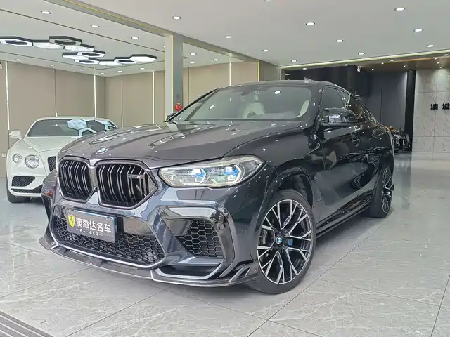 BMW BMW X6 M 2022