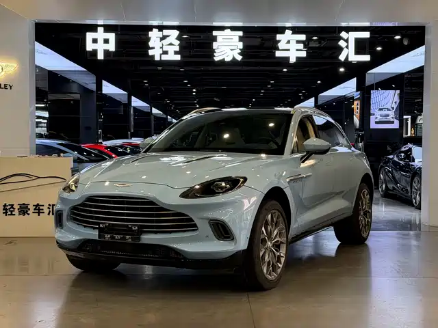 Aston Martin Aston Martin DBX 2022