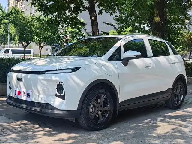 Geely Geometry Geely Geometry E Firefly 2024