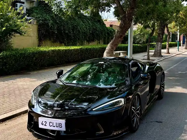 McLaren McLaren GT 2023