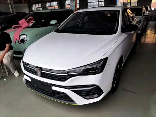 Roewe Roewe i5 2022