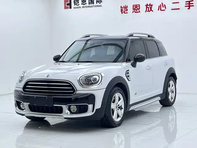 MINI MINI COUNTRYMAN 2018