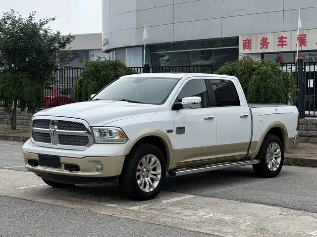 RAM RAM Trucks