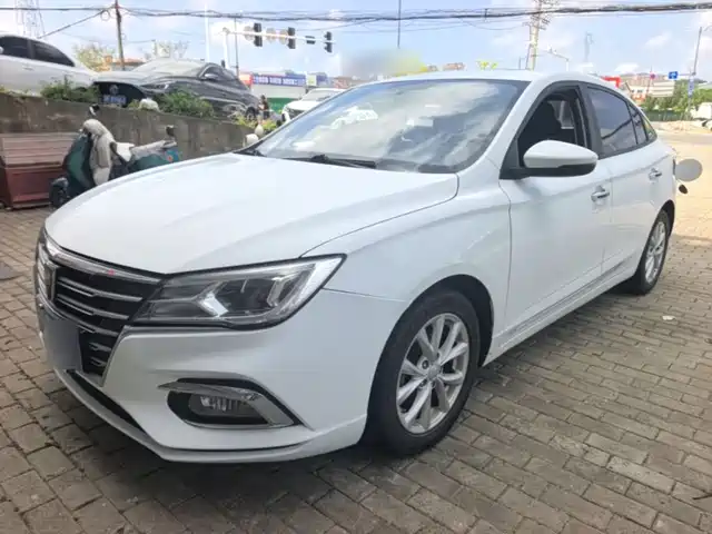 Roewe Roewe i5 2020