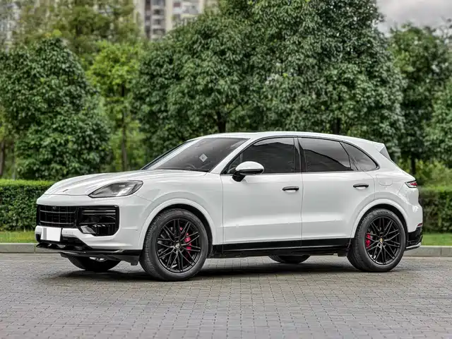 Porsche Cayenne 2024