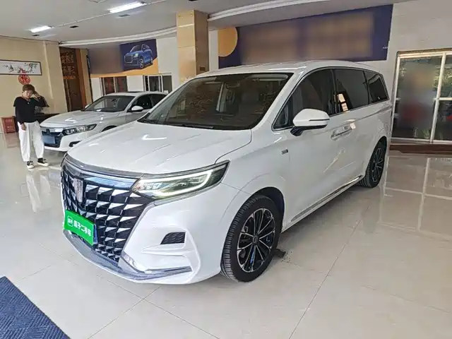 Roewe Roewe iMAX8